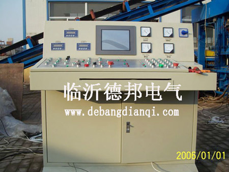 PLC、觸摸屏控制系統(tǒng)214